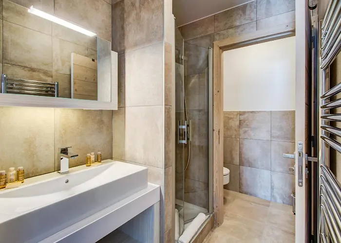 Spacieux 3 Centre Courchevel, Parking Inclus - Fr-1-562-34 * كورشوفيل